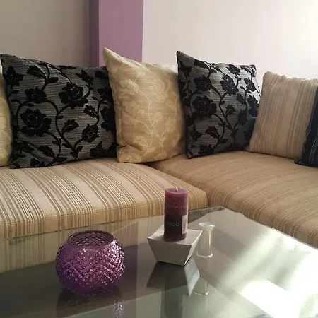 Art House Hotel *
